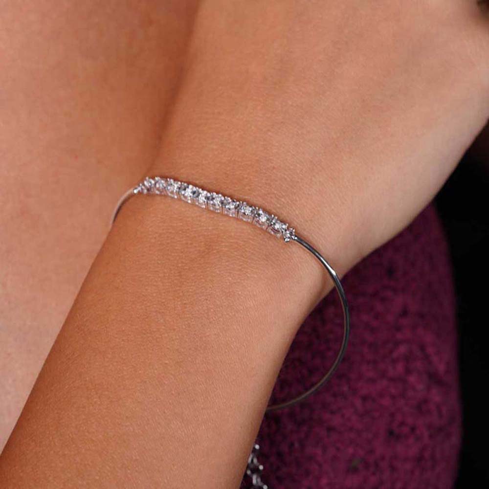 0.10 Karat Pırlanta Baget Bileklik - BLK00171