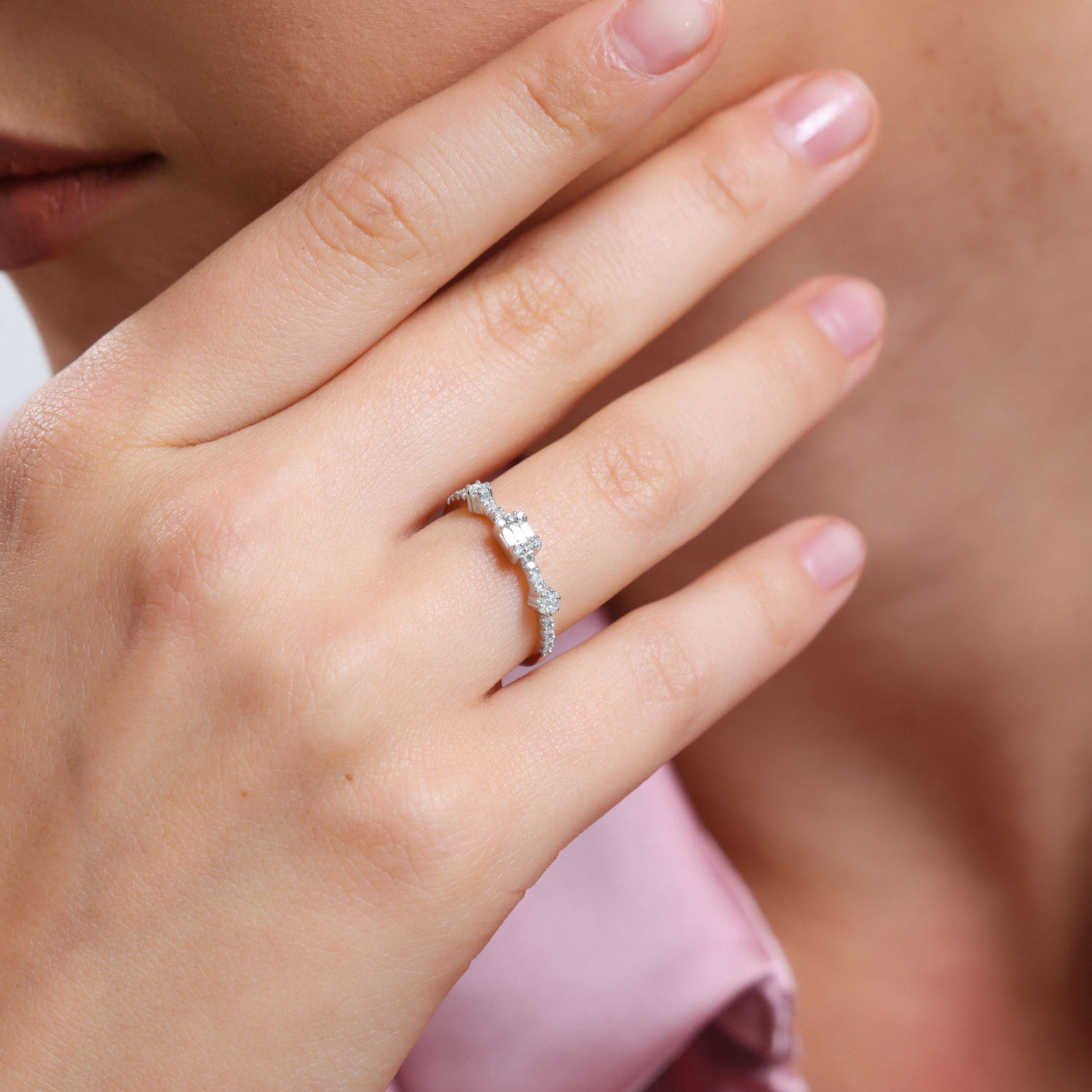 0.19 Karat Pırlanta Yarımtur Yüzük - YRTR2804