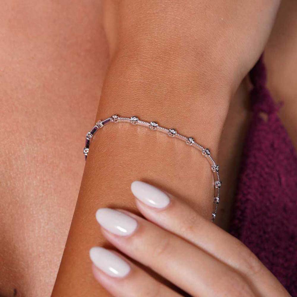 0.22 Karat Pırlanta Baget Bileklik - BLK00178