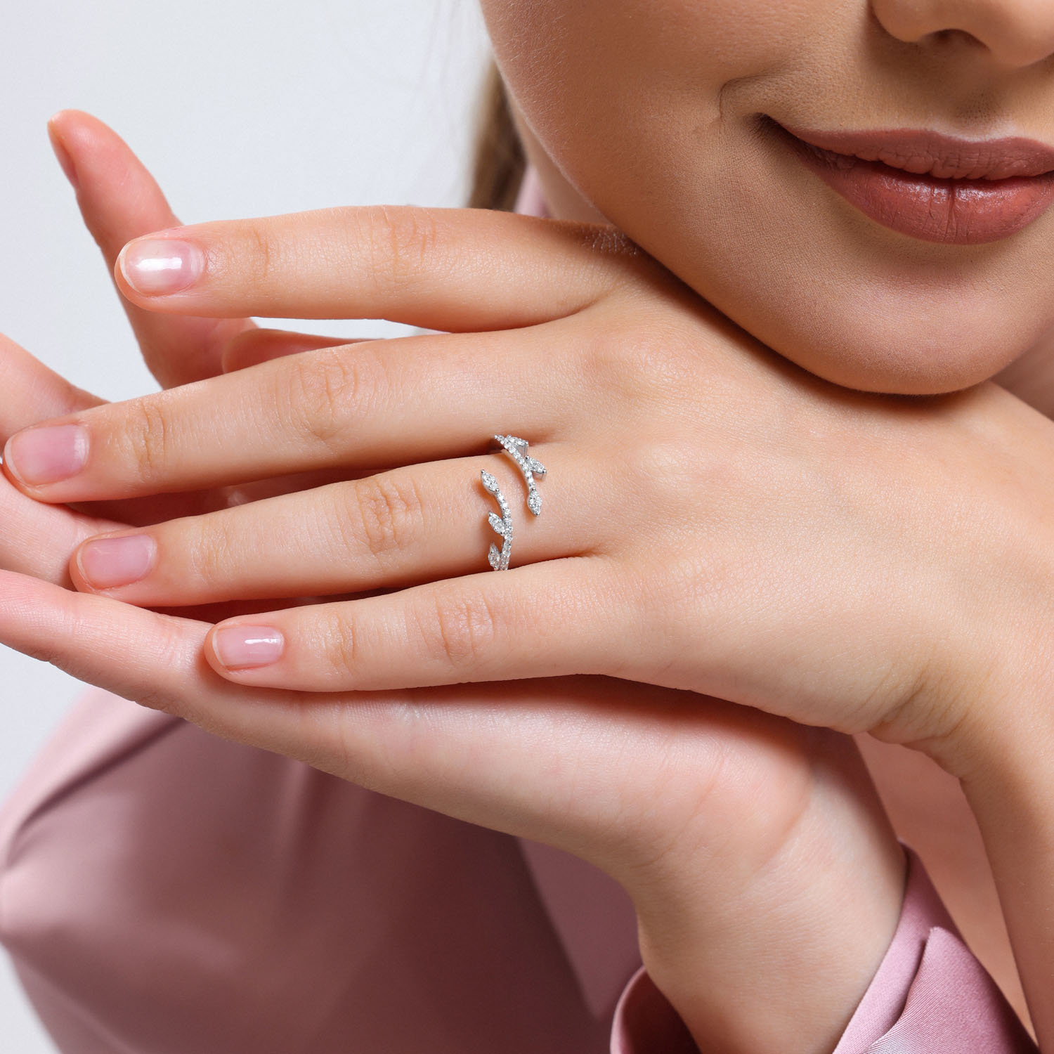 0.26 Karat Pırlanta Yarımtur Yüzük - YRTR5617