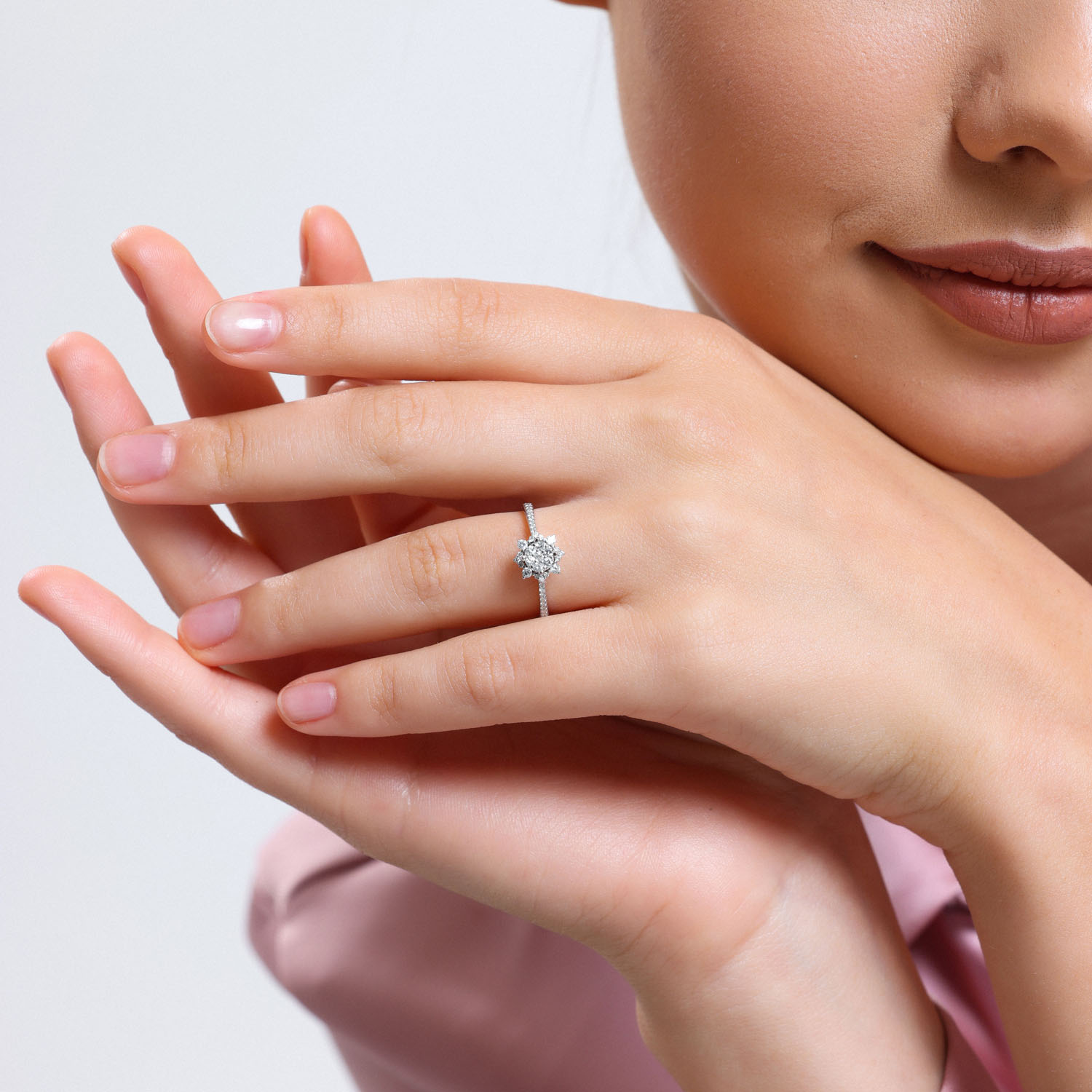 0.28 Lotus Pırlanta Yüzük  - YZI50098KB