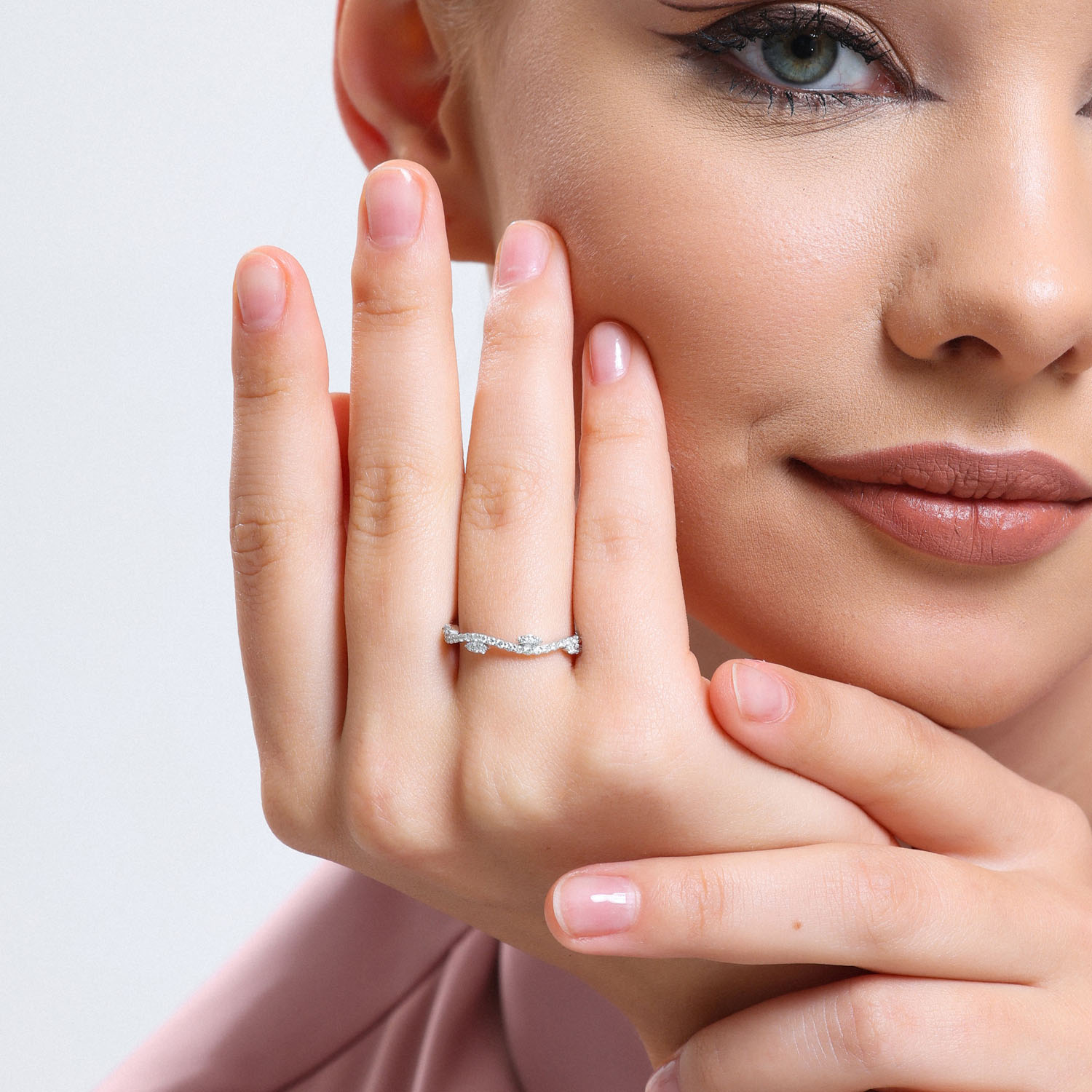 0.29 Karat Pırlanta Yüzük - YRTR0477