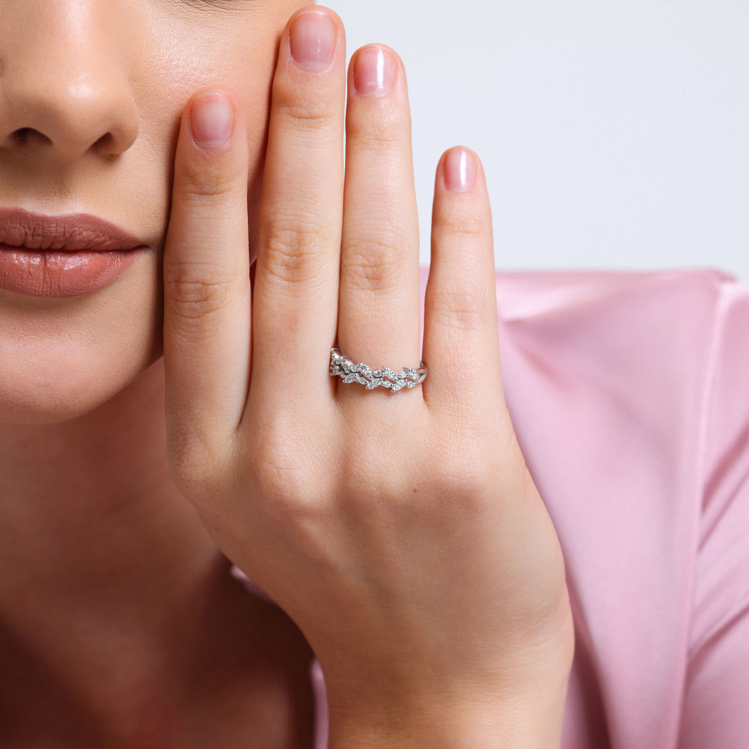 0.32 Karat Pırlanta Yarımtur Yüzük - YRTR5607