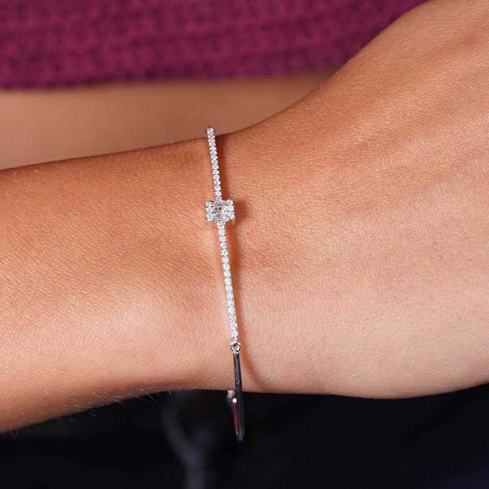 0.37 Karat Pırlanta Baget Bileklik - BLK00181