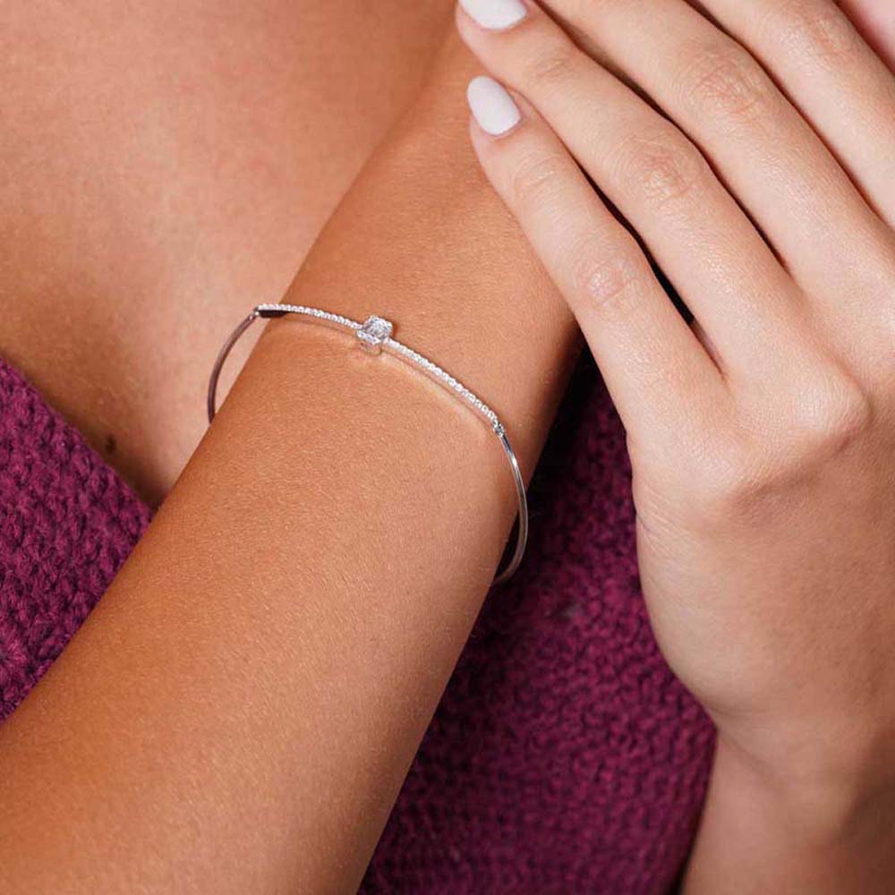 0.37 Karat Pırlanta Baget Bileklik - BLK00181