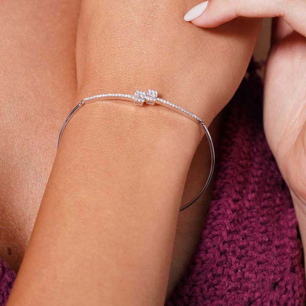 0.43 Karat Pırlanta Baget Bileklik - BLK00180