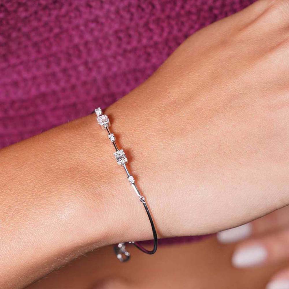 0.43 Karat Pırlanta Baget Bileklik - BLK00185